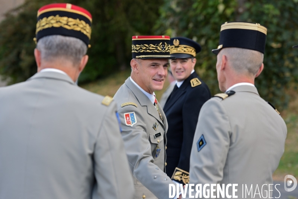 Déplacement de Florence Parly et Mounir Mahjoubi à la Direction interarmées des réseaux d infrastructure et des systèmes d information de la défense