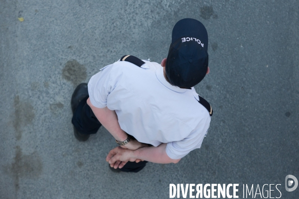 Policier