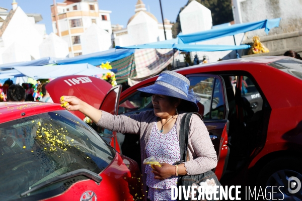 Baptême des voitures à Copacabana, Bolivie