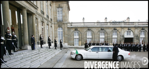 Deuxieme viste a l elysee du colonel kadhafi