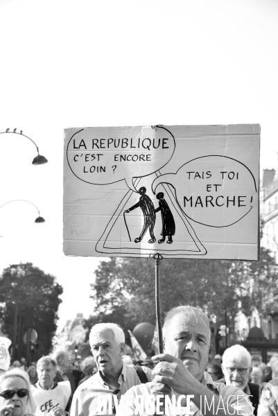 Manifestation des retraités. Pensions, pouvoir d achat, réformes.