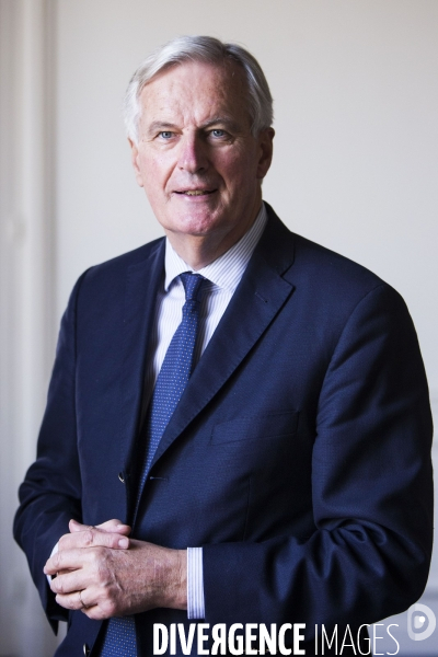 Portrait de Michel BARNIER dans les bureaux de la Commission Européenne à Paris.