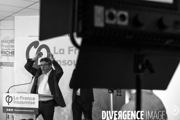 Conférence de presse de Jean-Luc Mélenchon après les perquisitions à La France insoumise concernant les comptes de campagne.