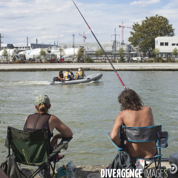 Au fil du canal de l ourcq.