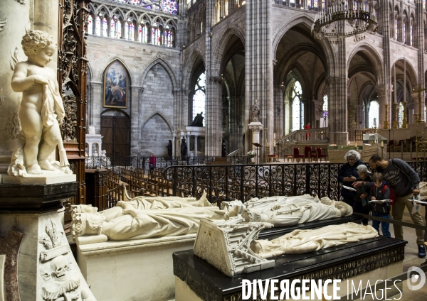 La basilique cathédrale de Saint-Denis, le cimetière des rois et reines de France.