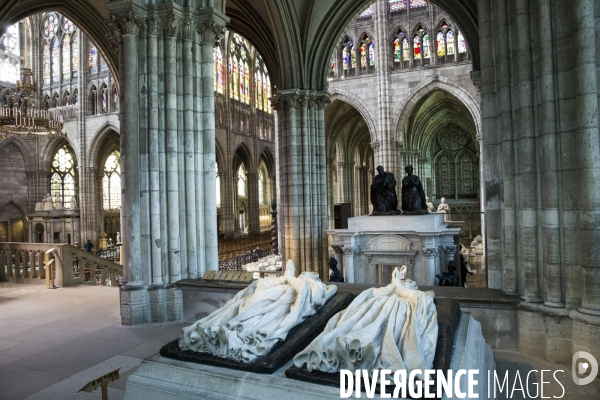 La basilique cathédrale de Saint-Denis, le cimetière des rois et reines de France.