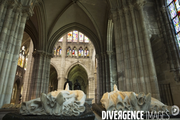 La basilique cathédrale de Saint-Denis, le cimetière des rois et reines de France.