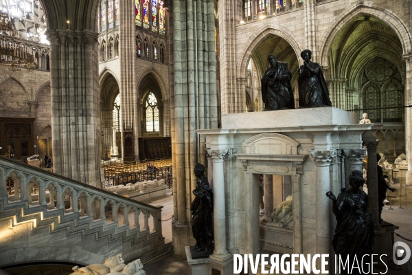 La basilique cathédrale de Saint-Denis, le cimetière des rois et reines de France.