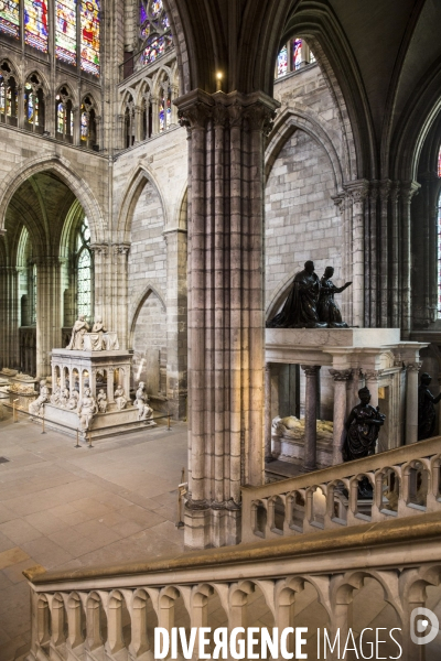 La basilique cathédrale de Saint-Denis, le cimetière des rois et reines de France.