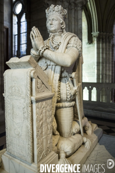 La basilique cathédrale de Saint-Denis, le cimetière des rois et reines de France.