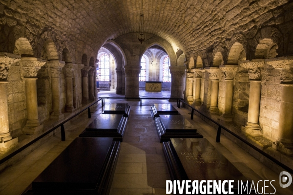 La basilique cathédrale de Saint-Denis, le cimetière des rois et reines de France.