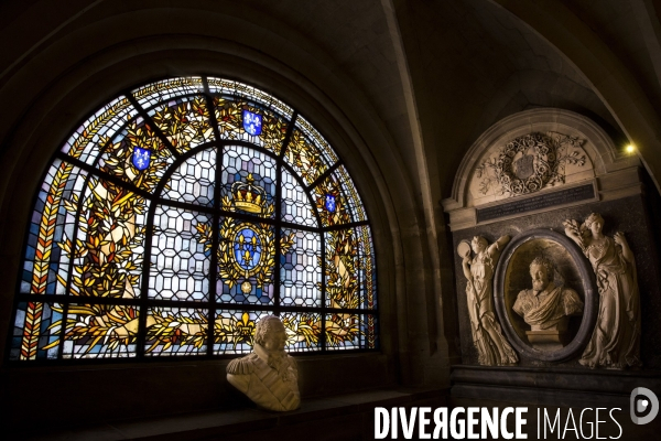 La basilique cathédrale de Saint-Denis, le cimetière des rois et reines de France.