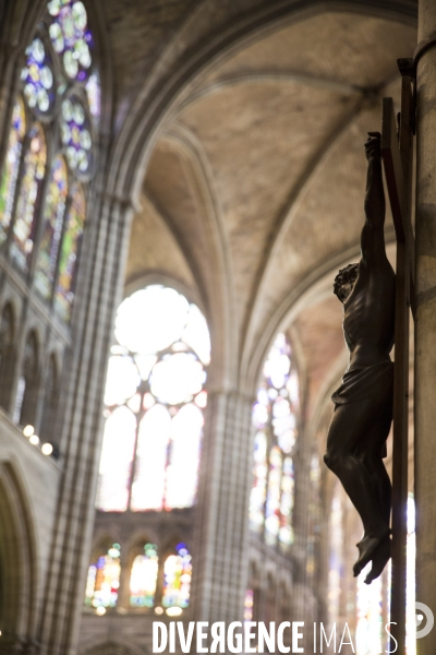 La basilique cathédrale de Saint-Denis, le cimetière des rois et reines de France.