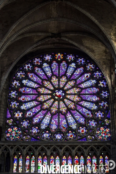 La basilique cathédrale de Saint-Denis, le cimetière des rois et reines de France.