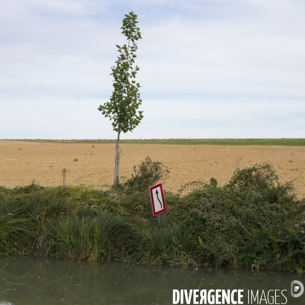 Au fil du canal de l ourcq.