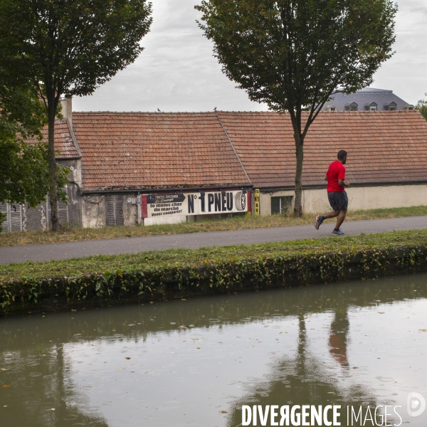 Au fil du canal de l ourcq.