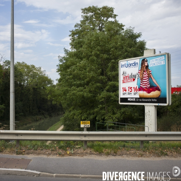 Au fil du canal de l ourcq.