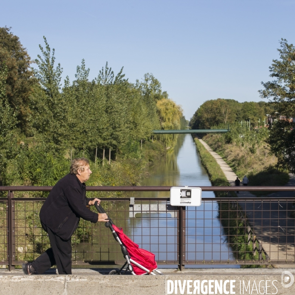 Au fil du canal de l ourcq.