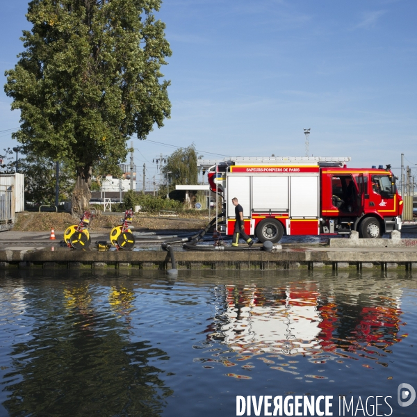 Au fil du canal de l ourcq.