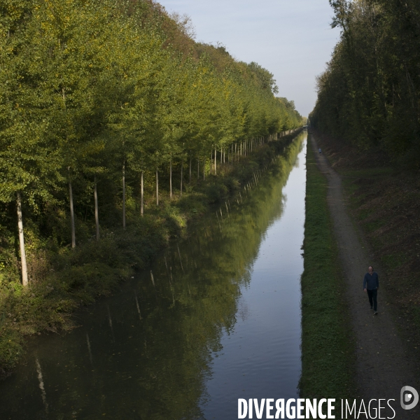 Au fil du canal de l ourcq.