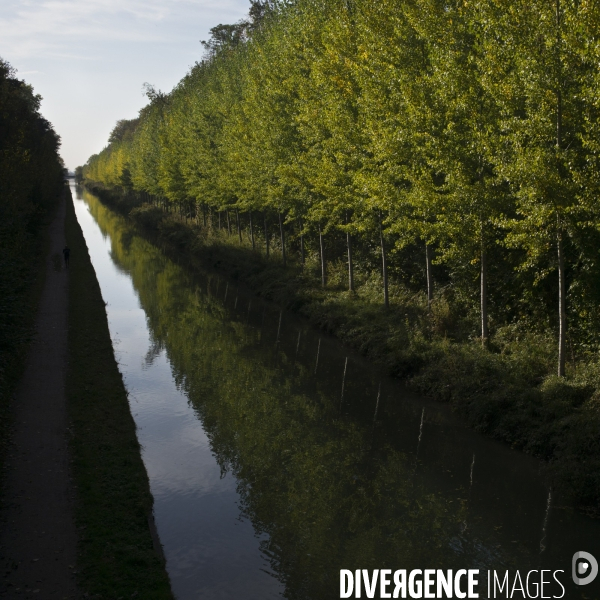 Au fil du canal de l ourcq.