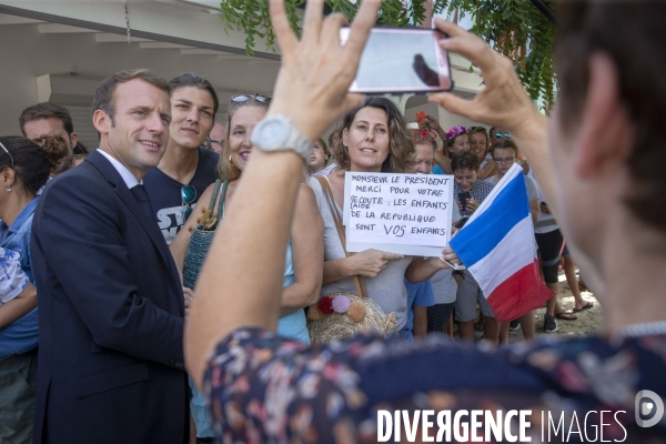 Emmanuel Macron en voyage officiel aux Antilles