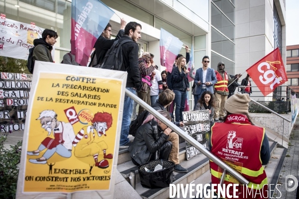 Manifestation contre Mc Donald s