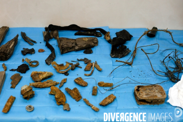 Procédure d identification du cadavre d un poilu par le docteur Bruno Frémont