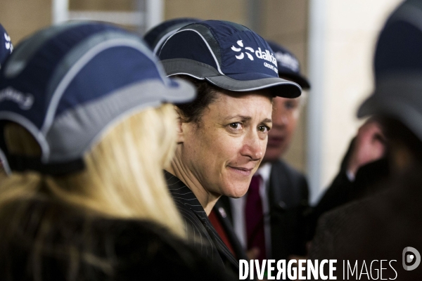 Emmanuelle WARGON visite la centrale géothermique Bagéops à Bagneux.