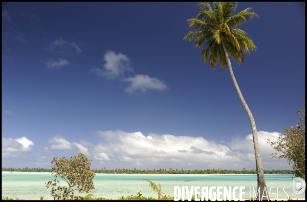 Paysages de polynesie francaise . iles de maupiti , tahiti , bora-bora , atoll de rangiroa .