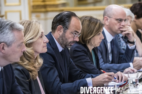 Conseil des ministres après le remaniement.