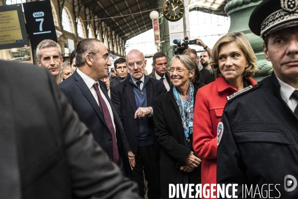 Déplacement de Laurent Nunez et d  Elisabeth Borne gare du nord