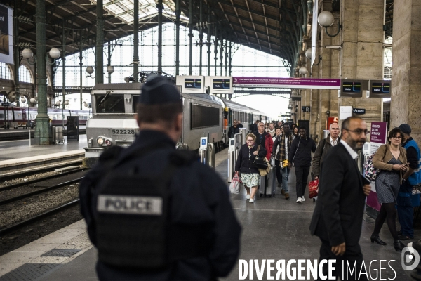 Déplacement de Laurent Nunez et d  Elisabeth Borne gare du nord