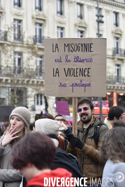 Manifestation contre les violences sexistes et sexuelles faites aux femmes, Paris