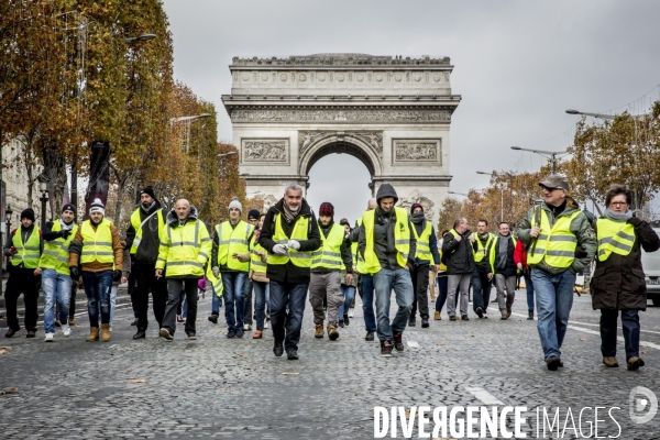 Gilets Jaunes sur les Champs Elysees - 24.11.2018