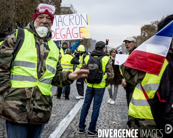 Gilets Jaunes sur les Champs Elysees - 24.11.2018