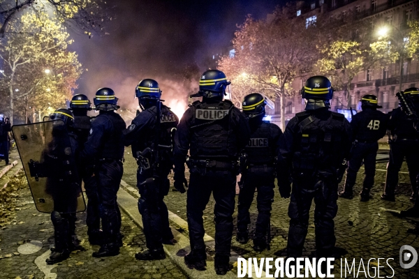 Gilets Jaunes sur les Champs Elysees - 24.11.2018