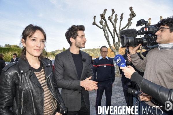 Le film SAUVER OU PERIR de Frederic Tellier, avec Anais Demoustier et Pierre Niney.