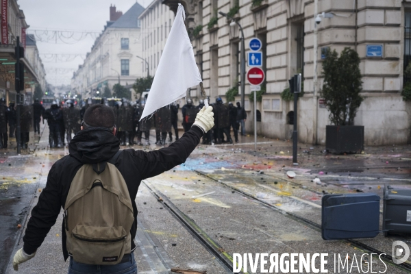 Gilets Jaunes, à Tours le 1er Décembre