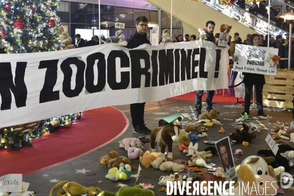 Action cause animale du collectif Boucherie abolition, BALANCE TON ZOOCRIMINEL. Animals rights.