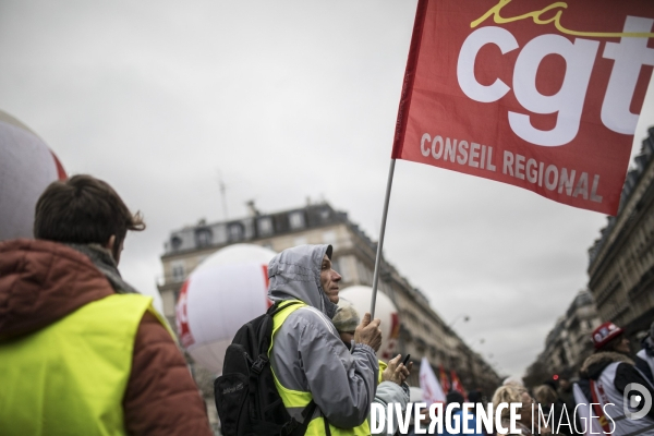 Manifestation de la cgt sur la précarité et les gilets jaunes