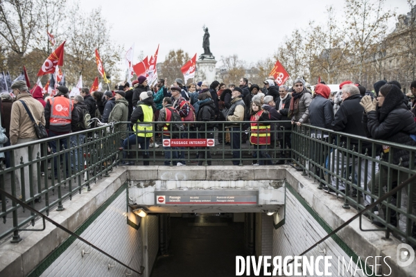 Manifestation de la cgt sur la précarité et les gilets jaunes