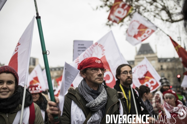 Manifestation de la cgt sur la précarité et les gilets jaunes