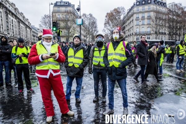 Revolte des Gilets Jaunes 1er & 2 decembre 2018, Paris.