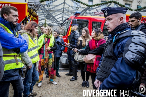 Revolte des Gilets Jaunes 1er & 2 decembre 2018, Paris.