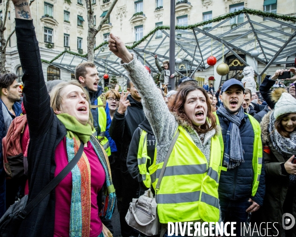 Revolte des Gilets Jaunes 1er & 2 decembre 2018, Paris.