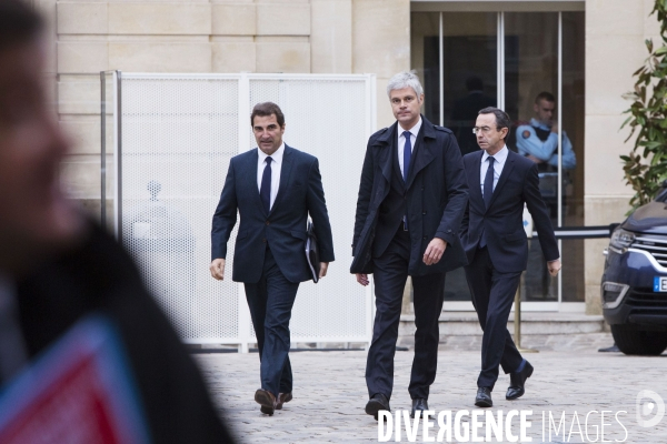 Edouard PHILIPPE reçoit les responsables politiques à Matignon.