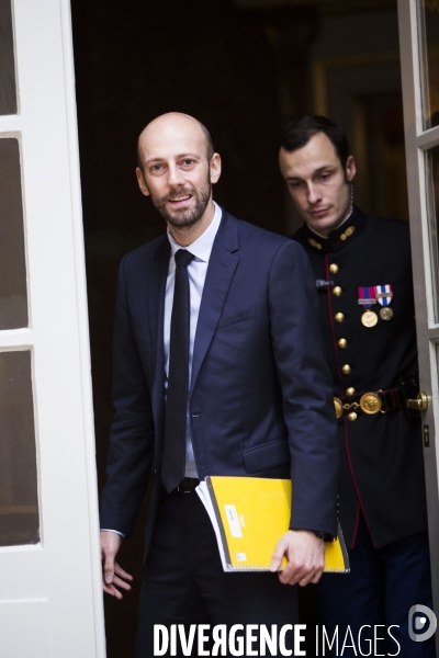 Edouard PHILIPPE reçoit les responsables politiques à Matignon.