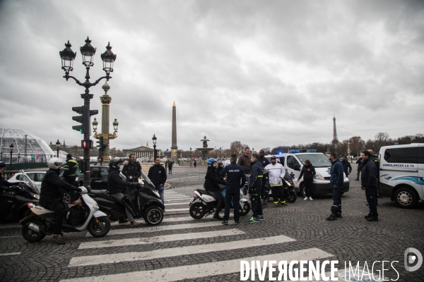 Manifestation d ambulanciers contre la réforme du financement des transports sanitaires