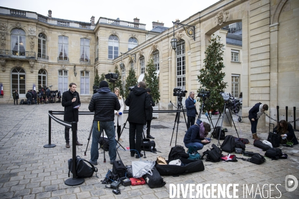 Edouard PHILIPPE reçoit les responsables politiques à Matignon.